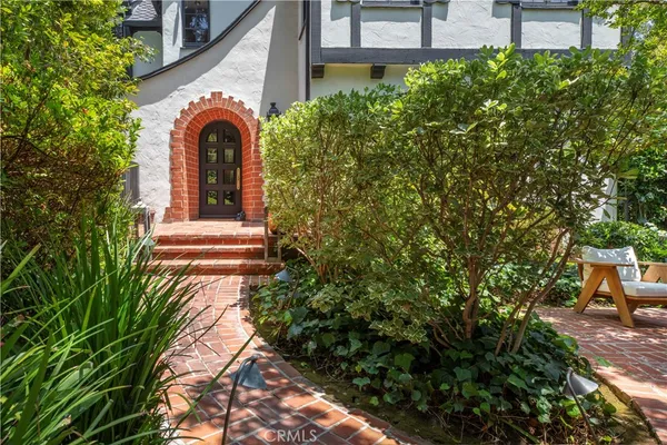 $26,500 | 5531 Red Oak Drive, Los Angeles, CA 90068