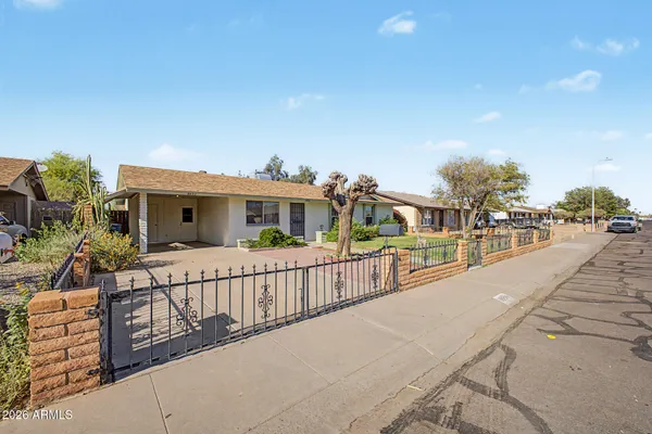 $285,000 | 8930 West Montecito Avenue, Phoenix, AZ 85037