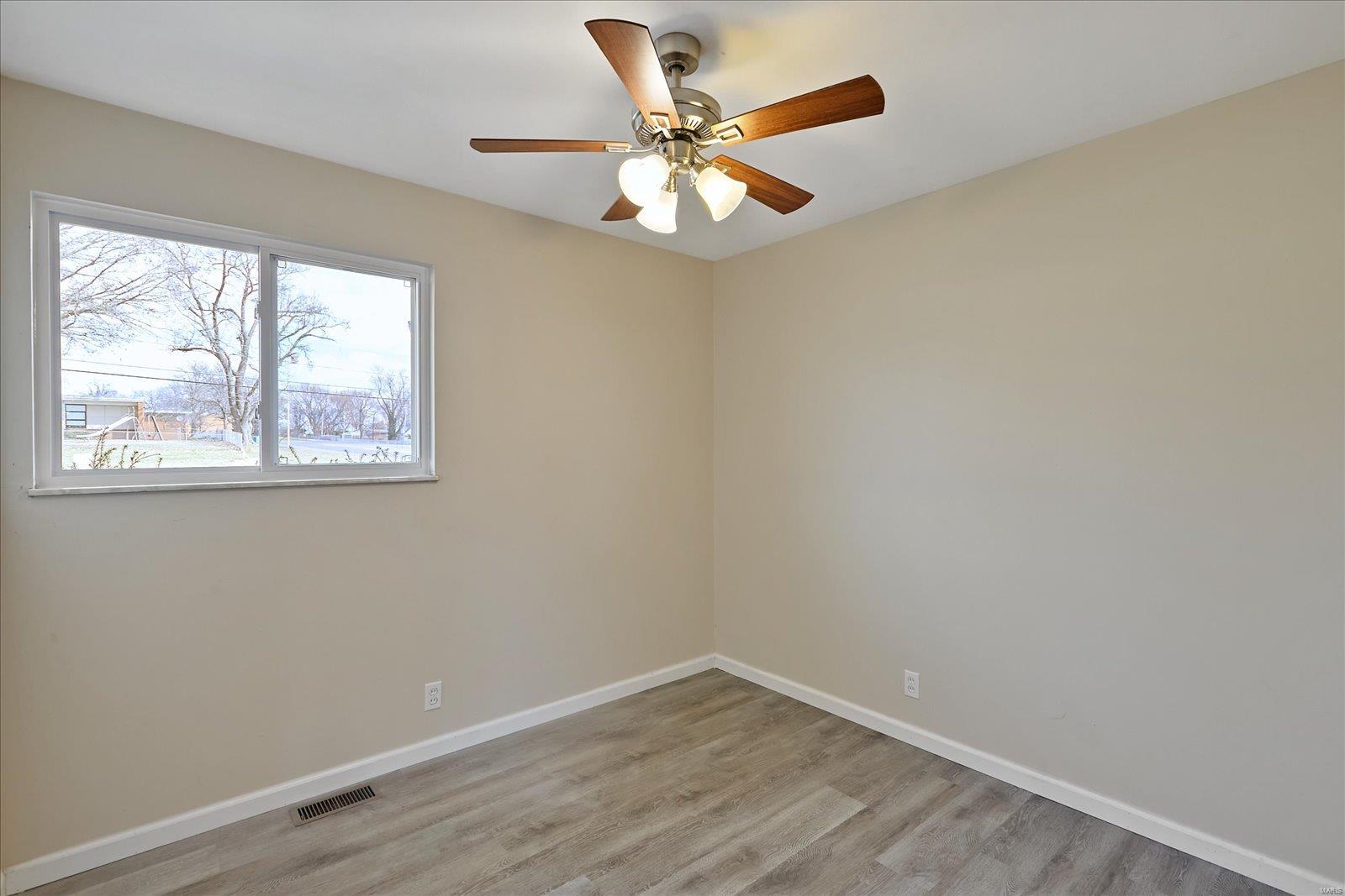 1940 Mullanphy Road Florissant, MO 63031 - Photo 16 of 24 Gallery Image 16