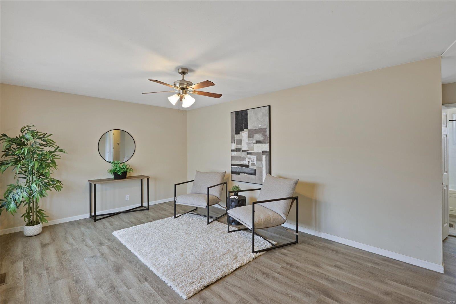 1940 Mullanphy Road Florissant, MO 63031 - Photo 3 of 24 Gallery Image 3