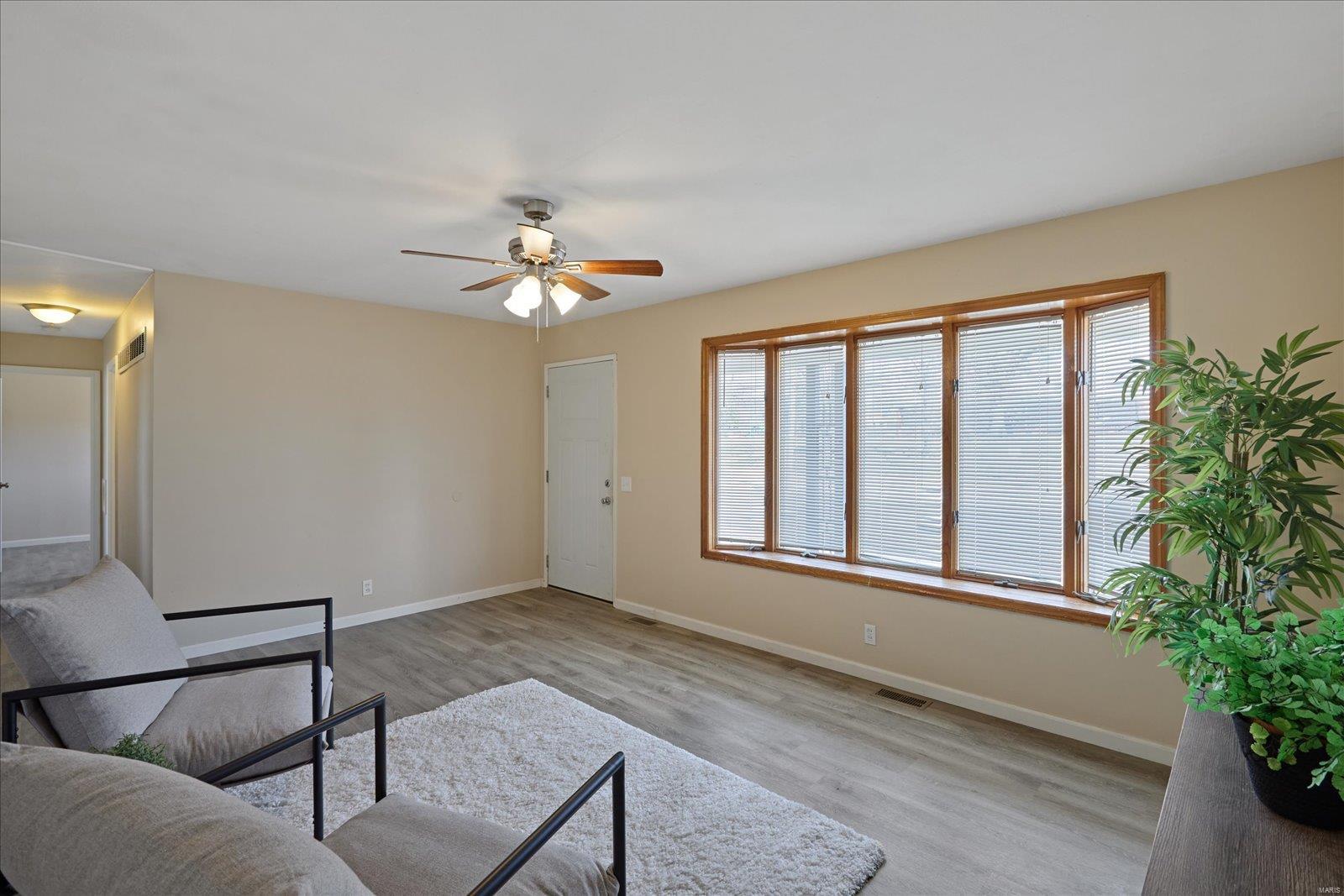 1940 Mullanphy Road Florissant, MO 63031 - Photo 5 of 24 Gallery Image 5