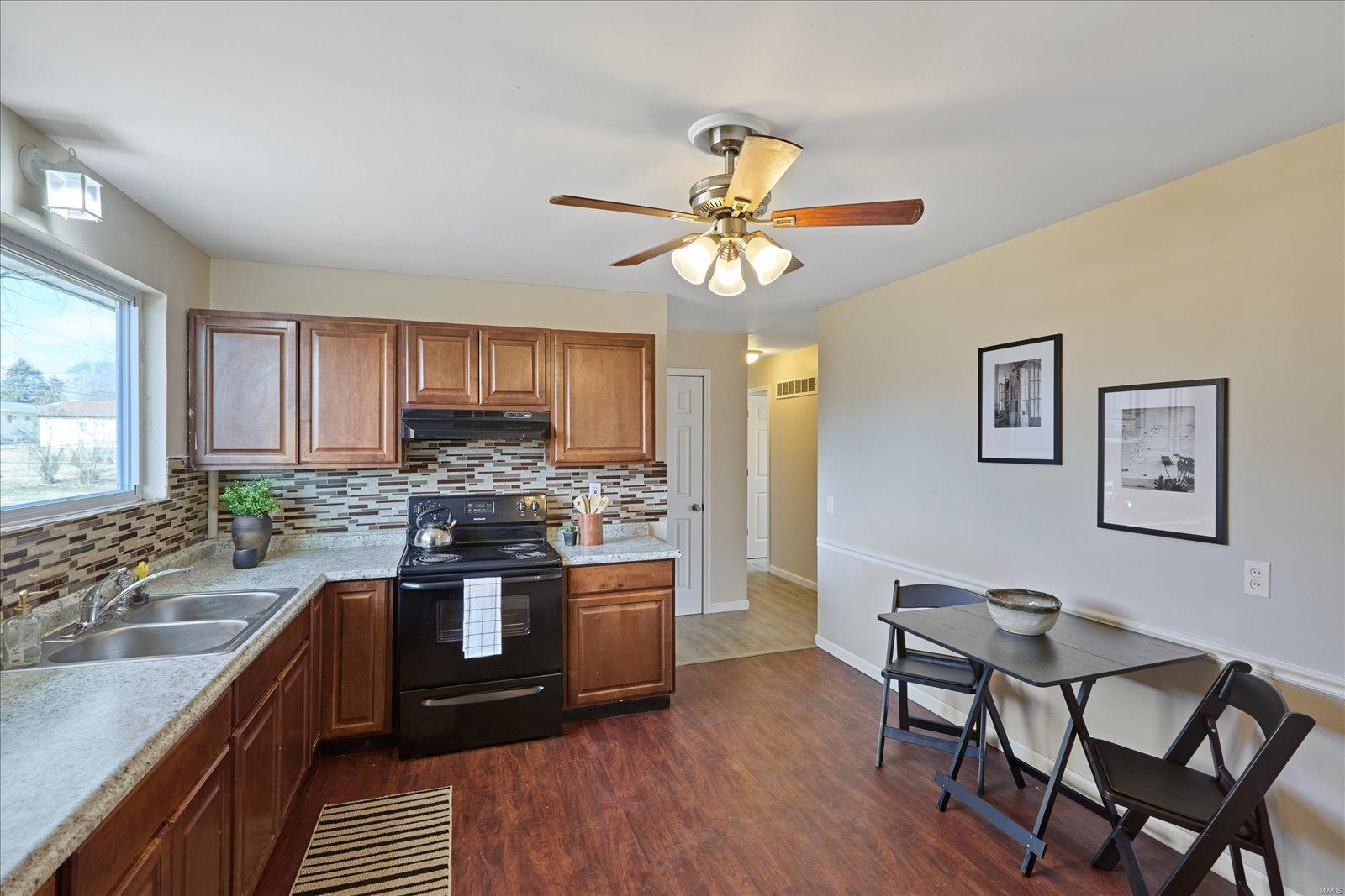 1940 Mullanphy Road Florissant, MO 63031 - Photo 10 of 24 Gallery Image 10