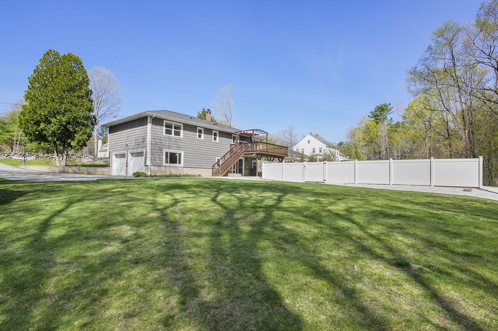 101 Oxford Road Charlton, MA 01507 - Photo 27 of 33