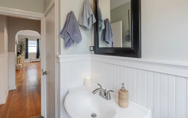 $360,000 | 646 Court Street, Keene, NH 03431