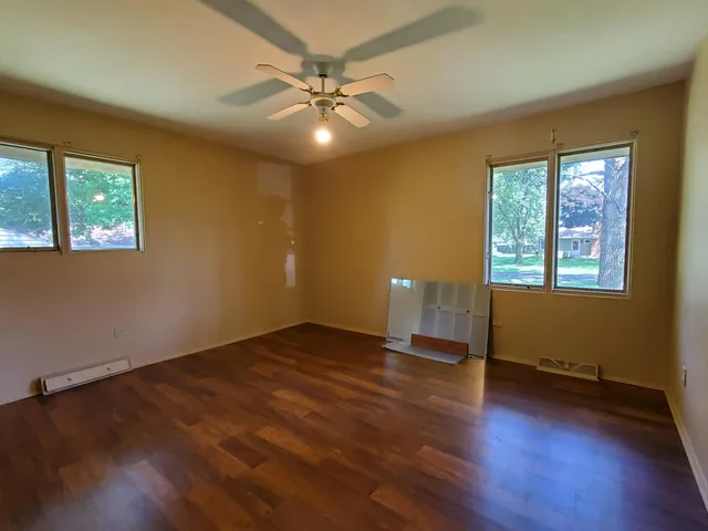 $220,000 | 201 Halleck Street, Morocco, IN 47963