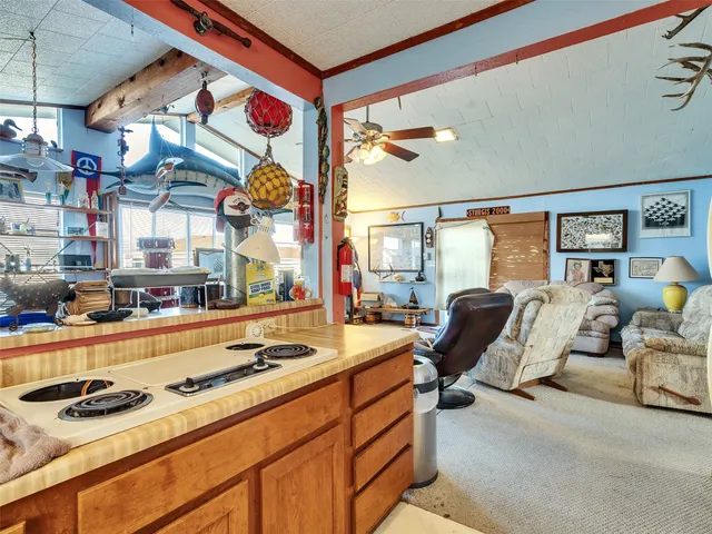 $199,999 | 31 Trout Lane, Freeport, TX 77541