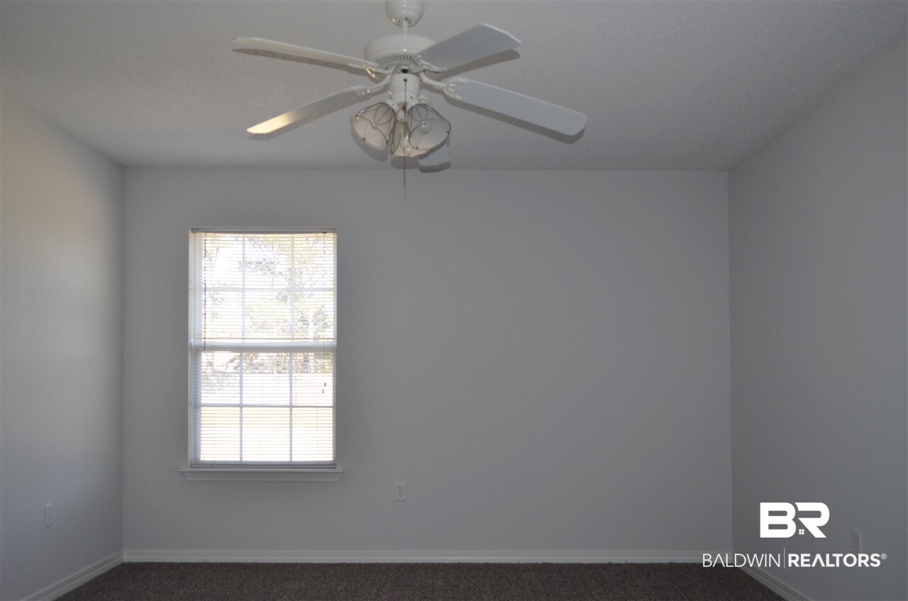 529 Hamilton Boulevard Foley, AL 36535 - Photo 12 of 24