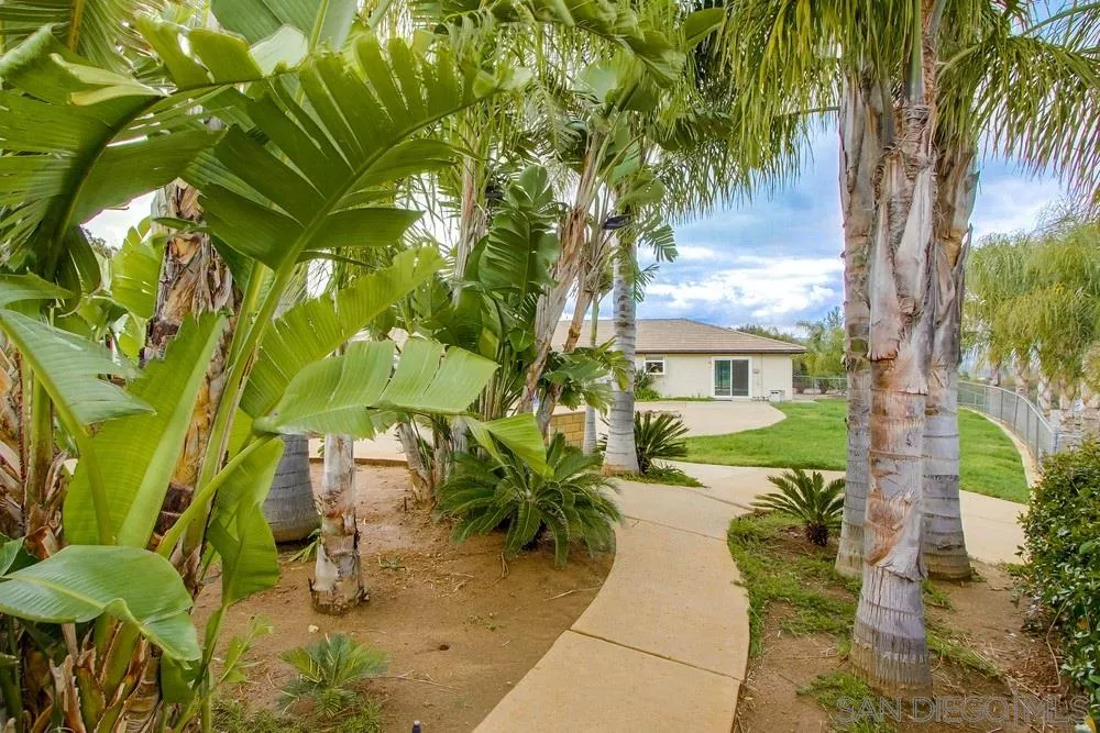 1155 Alpine Heights Way Alpine, CA 91901 - Photo 20 of 25 Gallery Image 20