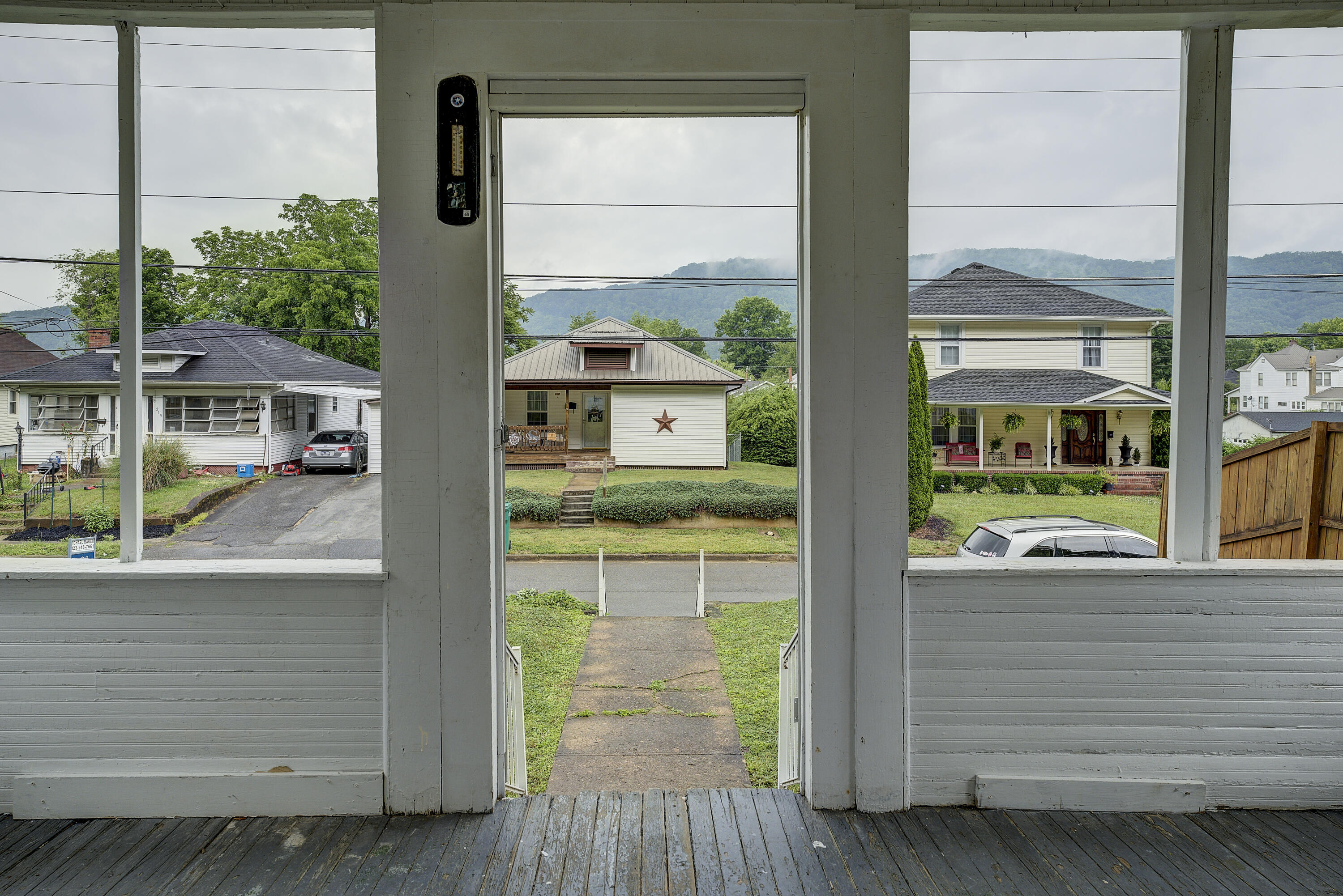 220 New Avenue Erwin, TN 37650 - Photo 3 of 22 New-17