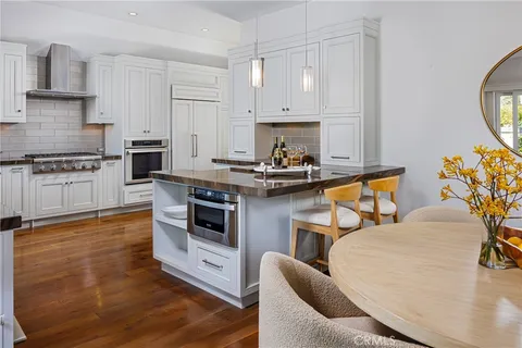 $3,595,000 | 1907 Yacht Maria, Newport Beach, CA 92660