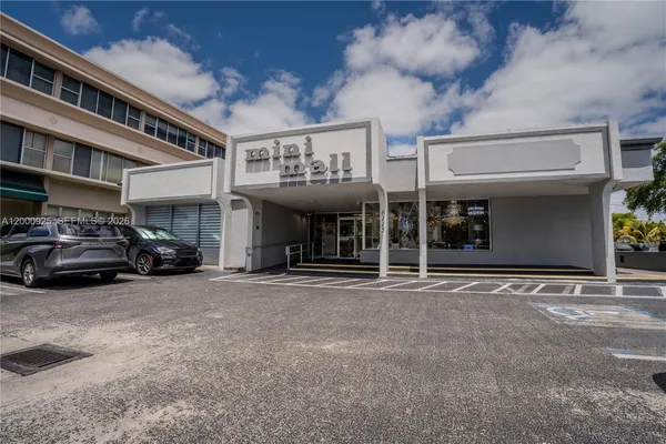 $1,800,000 | 6115 Miramar Parkway, Miramar, FL 33023