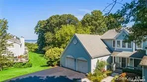 $799,000 | 204 Mountain Ridge Drive, Unit 204, Mount Sinai, NY 11766