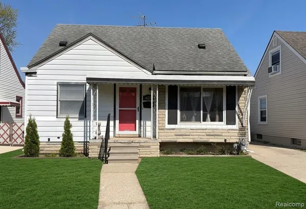 $221,000 | 14257 Mulberry Street, Southgate, MI 48195