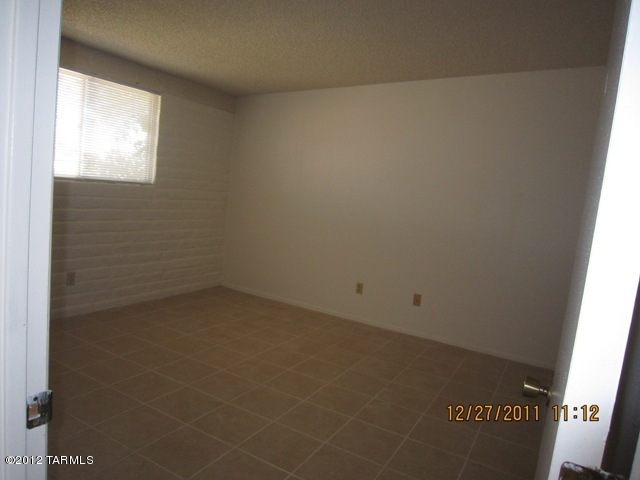 3022 East Presidio Road Tucson, AZ 85716 - Photo 6 of 9