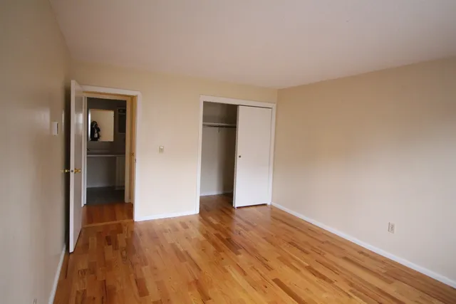 $2,000 | 73 East Broadway, Unit K, Derry, NH 03038