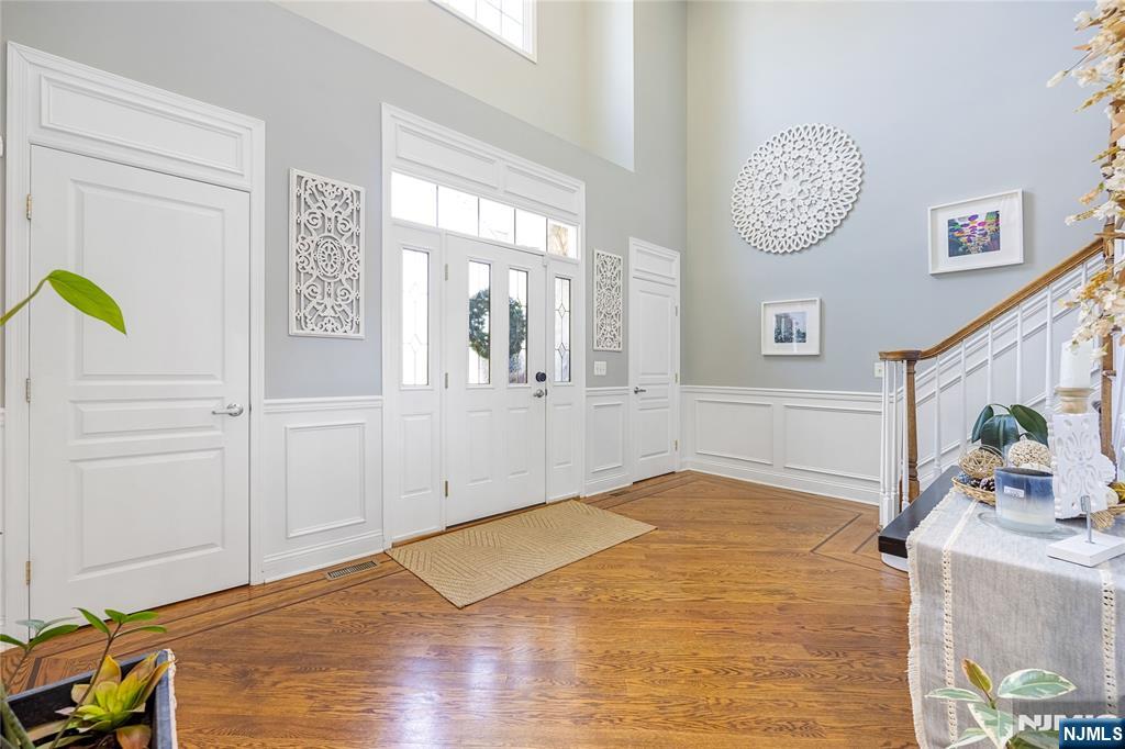 8 Ferndale Place Pompton Plains, NJ 07444 - Photo 6 of 49