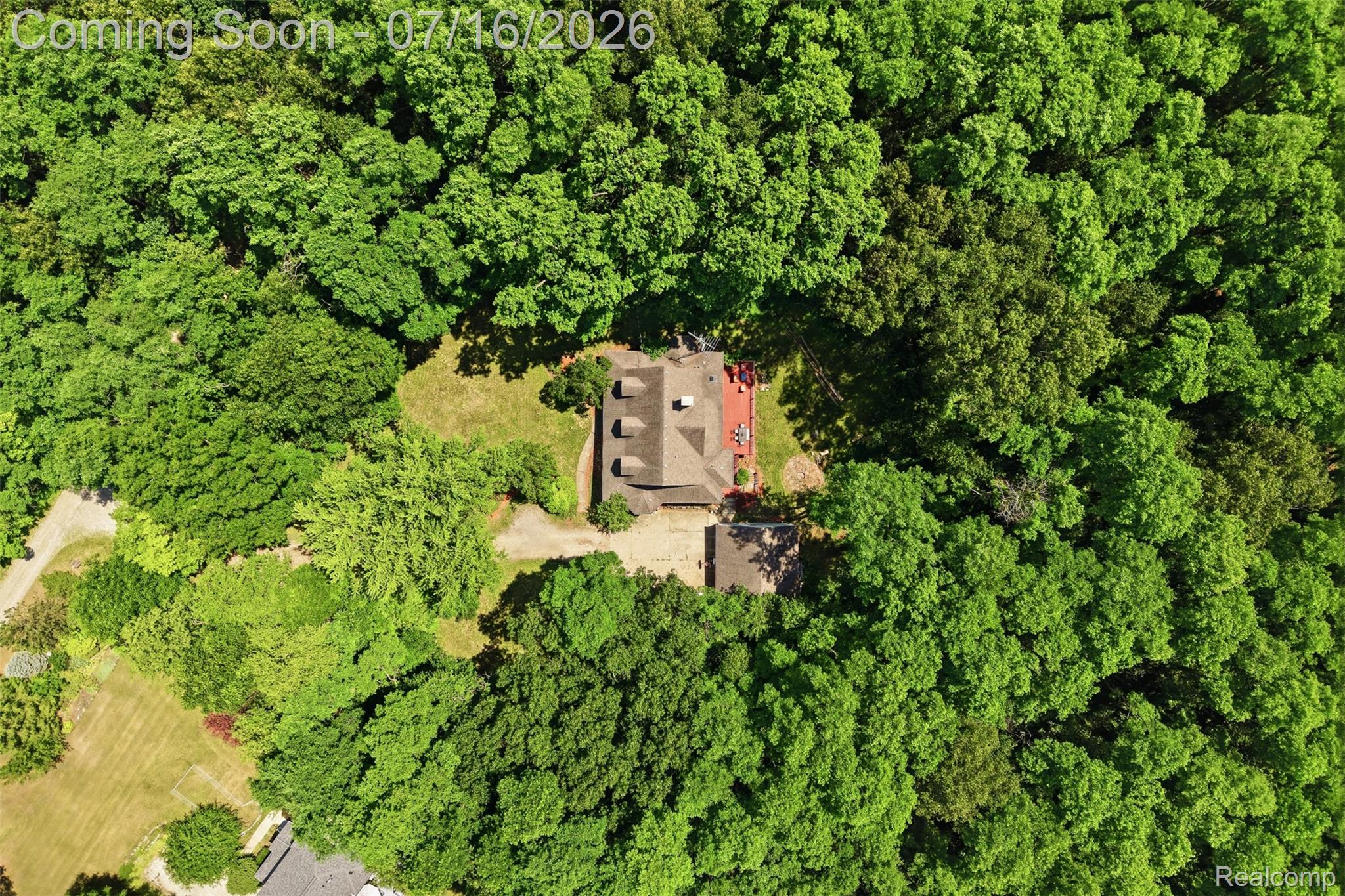 9201 Mabley Hill Road Fenton, MI 48430 - Photo 62 of 70 63.jpg