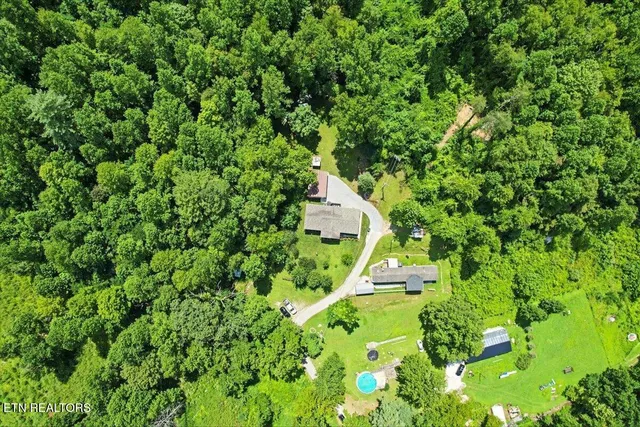 $420,000 | 20 Tan Trough Hollow, Evarts, KY 40828