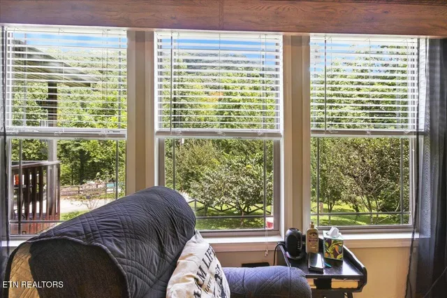 $420,000 | 20 Tan Trough Hollow, Evarts, KY 40828