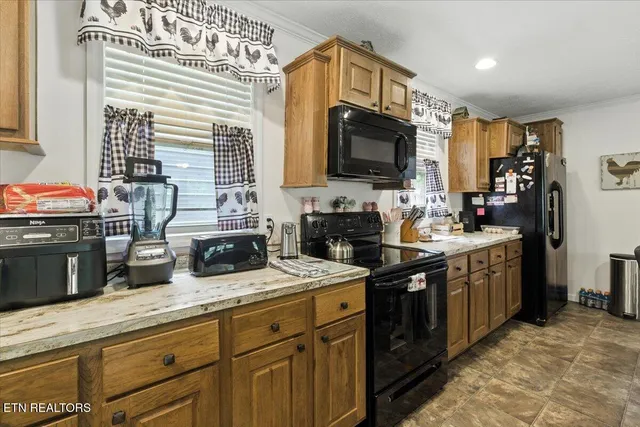 $420,000 | 20 Tan Trough Hollow, Evarts, KY 40828