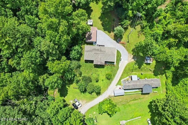$420,000 | 20 Tan Trough Hollow, Evarts, KY 40828