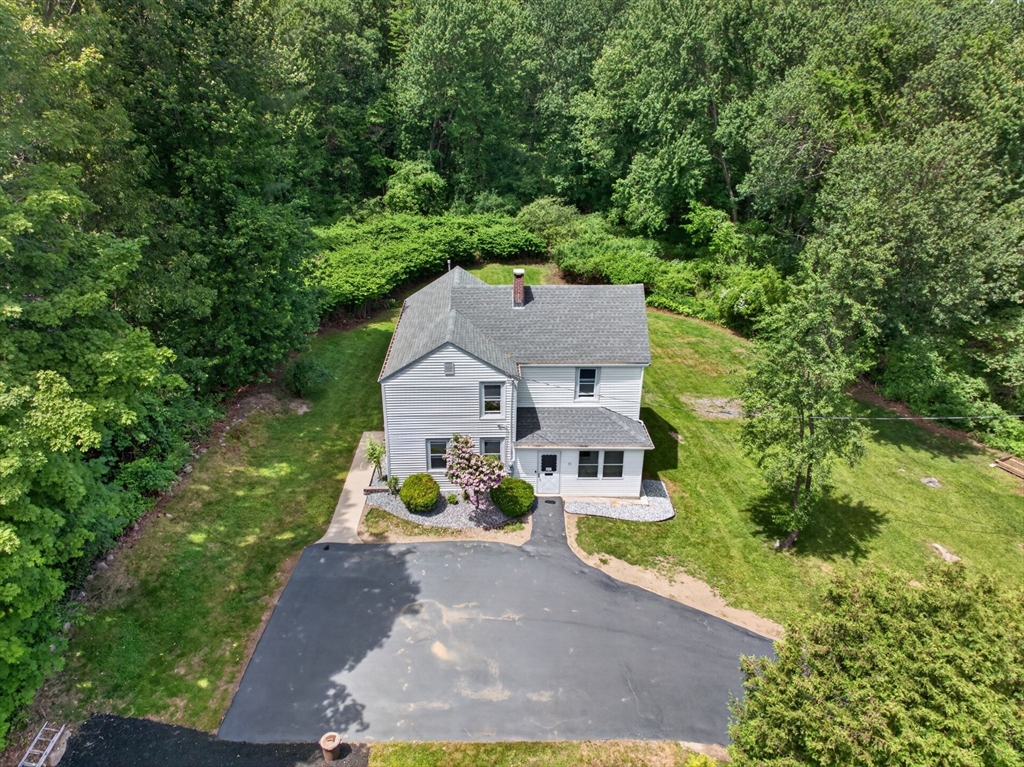13 Percy Avenue Reading, MA 01867 - Photo 3 of 17