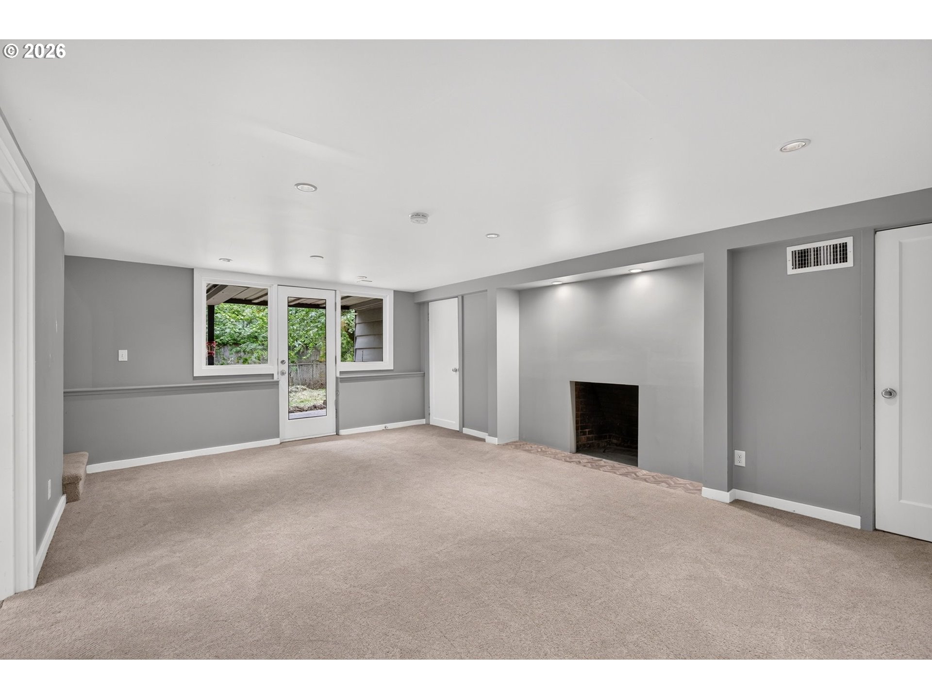 4842 Southwest Elm Lane Portland, OR 97221 - Photo 21 of 47