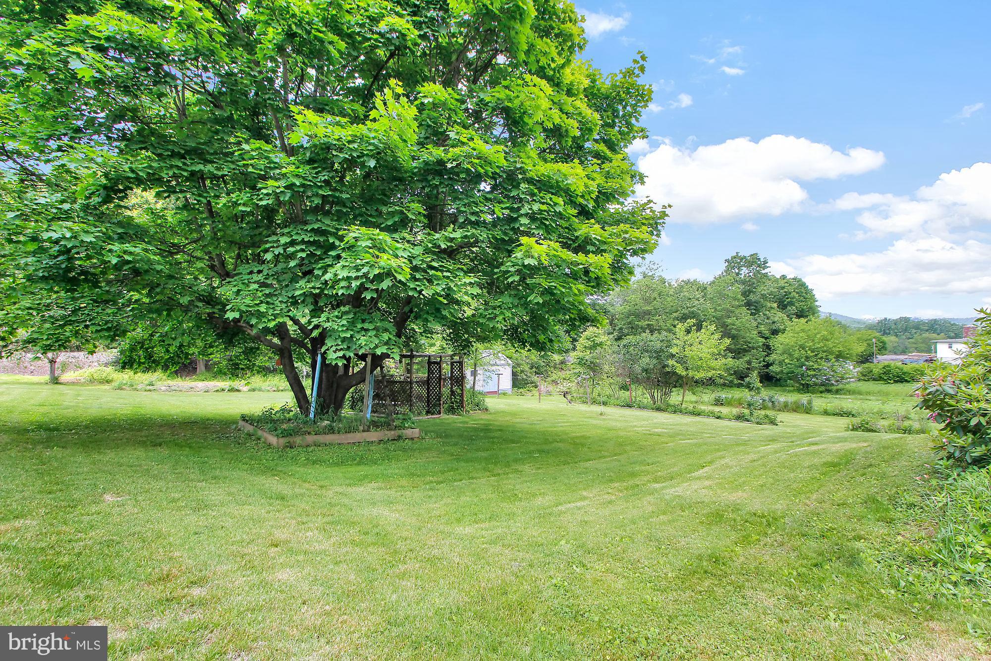 4244 Carlisle Road Gardners, PA 17324 - Photo 22 of 27 Gallery Image 22
