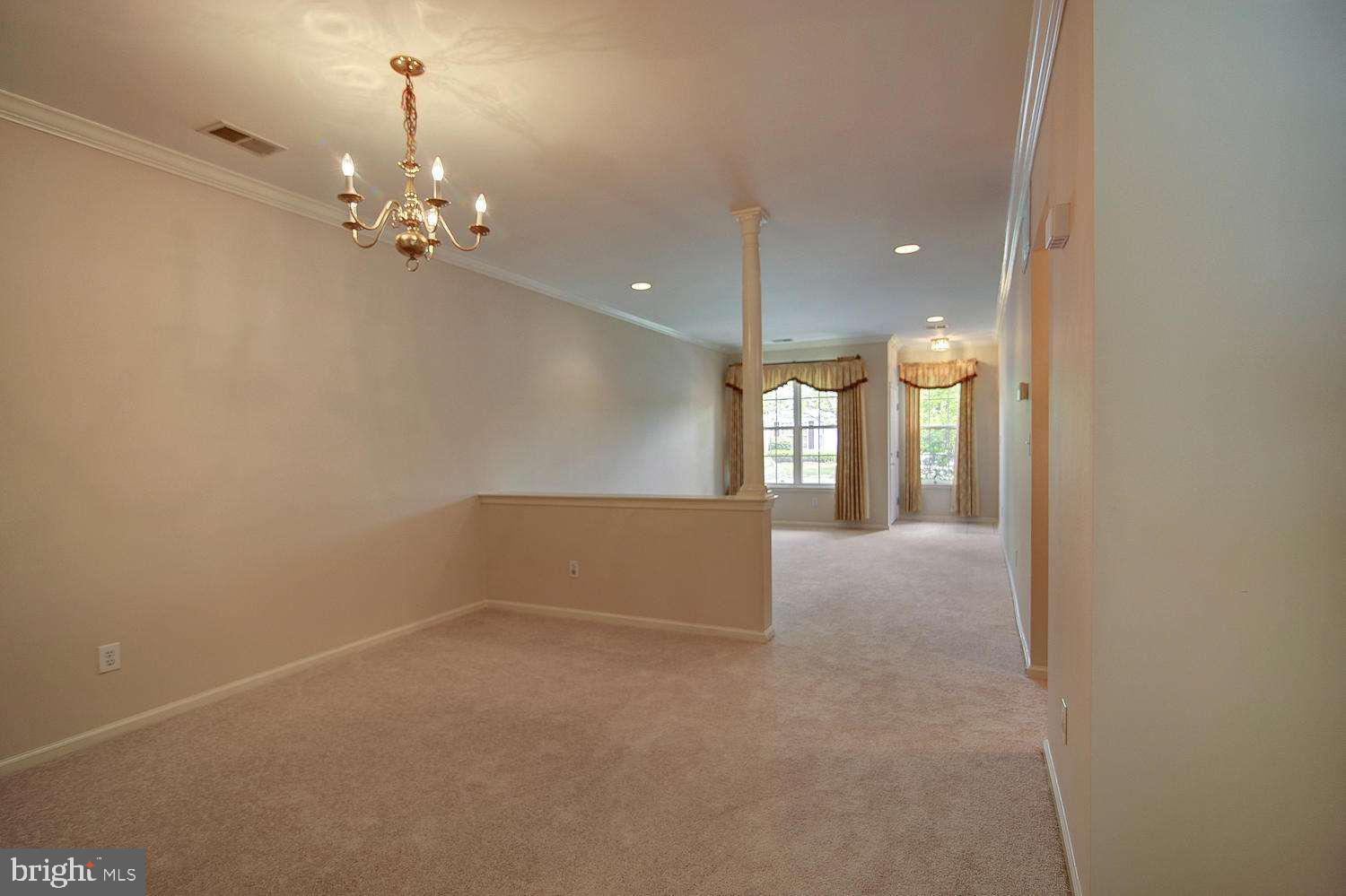 77 Windsor Pond Road Princeton Junction, NJ 08550 - Photo 5 of 24 Gallery Image 5