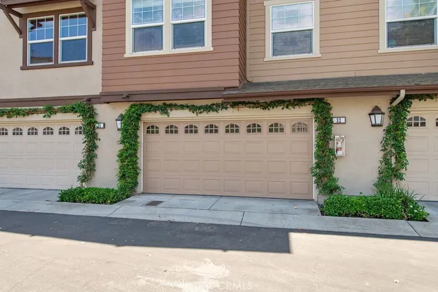 $928,800 | 32 Clifford Lane, Ladera Ranch, CA 92694