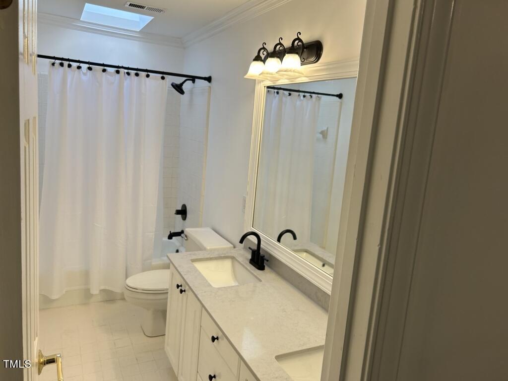 5109 Deer Forest Trail Raleigh, NC 27614 - Photo 29 of 35 29-Hall Bath