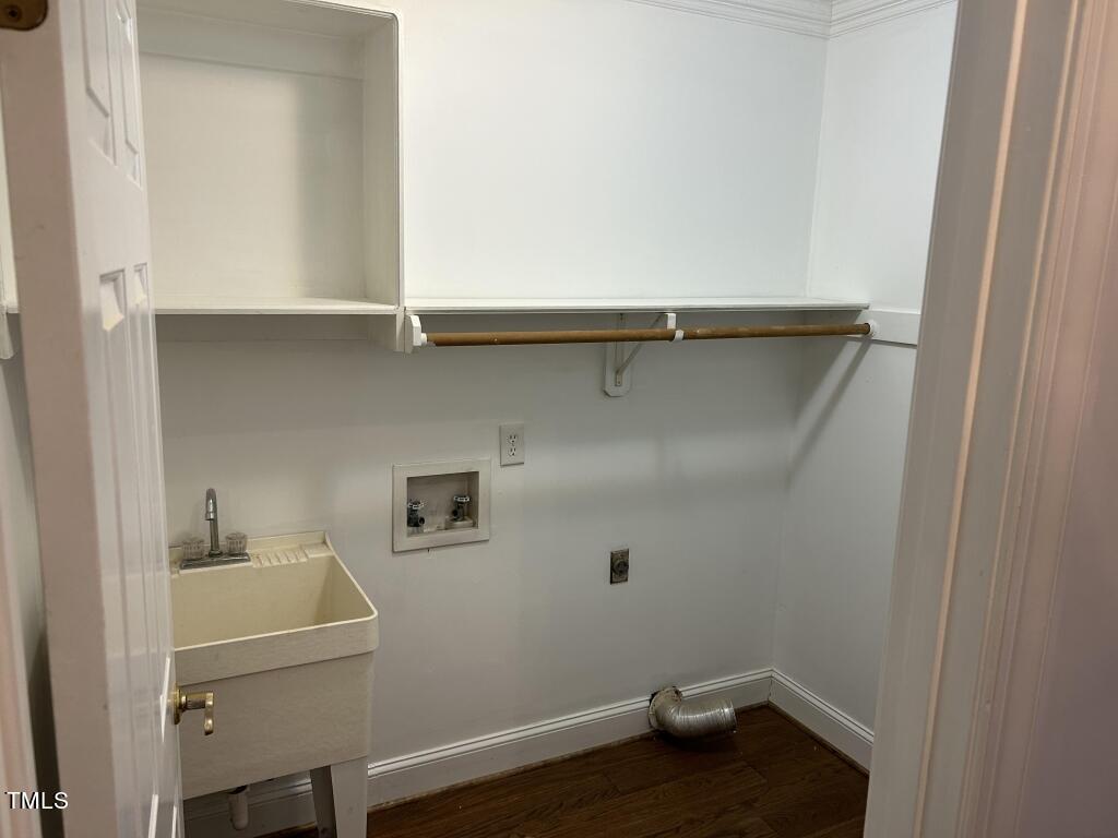 5109 Deer Forest Trail Raleigh, NC 27614 - Photo 33 of 35 33-Upstairs Washroom