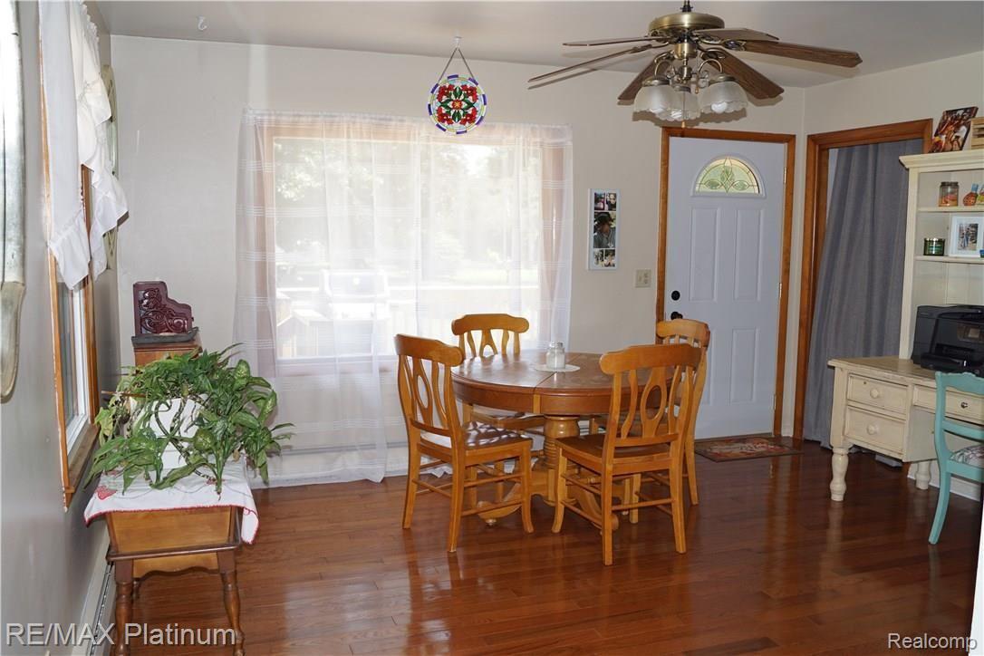 20899 Barton Road Pinckney, MI 48169 - Photo 15 of 30 DSC02252.JPG