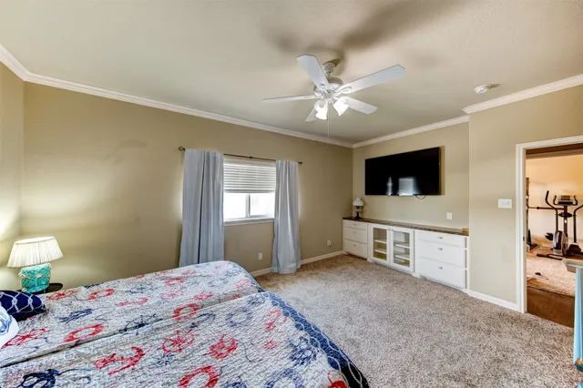 $500,000 | 1052 Redfish Street, Bayou Vista, TX 77563