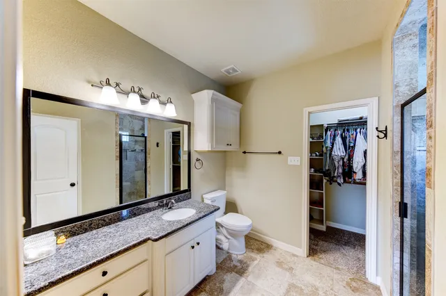 $500,000 | 1052 Redfish Street, Bayou Vista, TX 77563