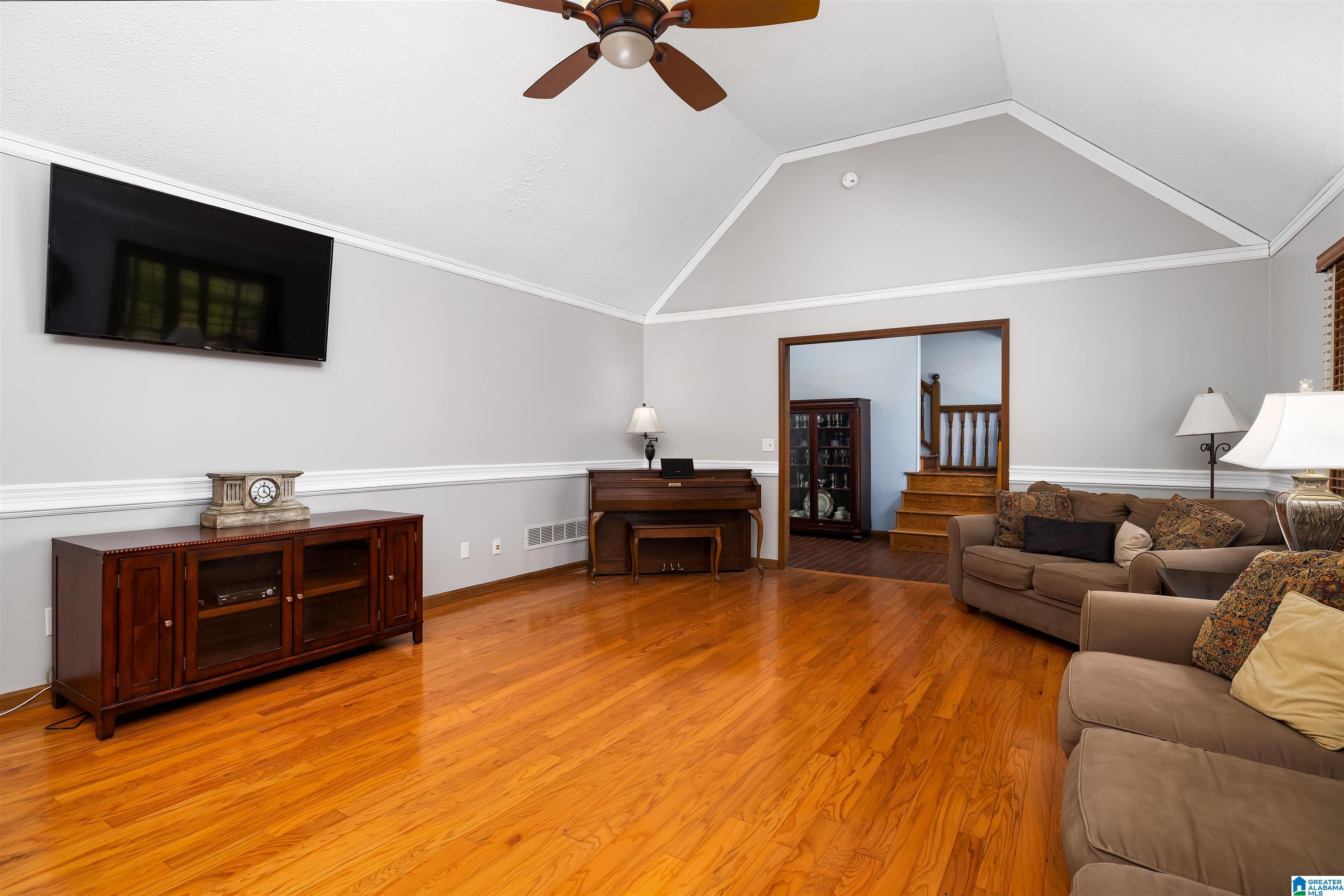 174 Willow Ridge Drive Pelham, AL 35124 - Photo 14 of 47