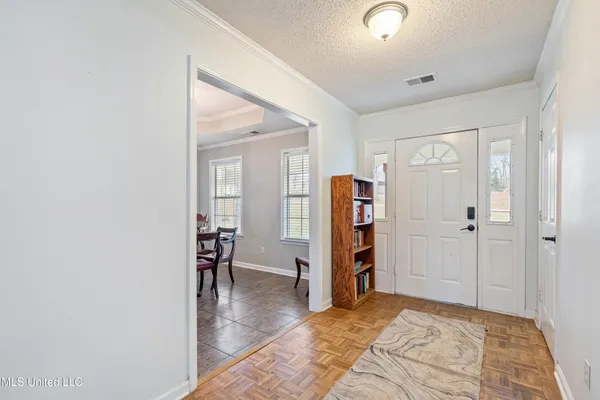 $349,900 | 4198 Bienville Road, Nesbit, MS 38651