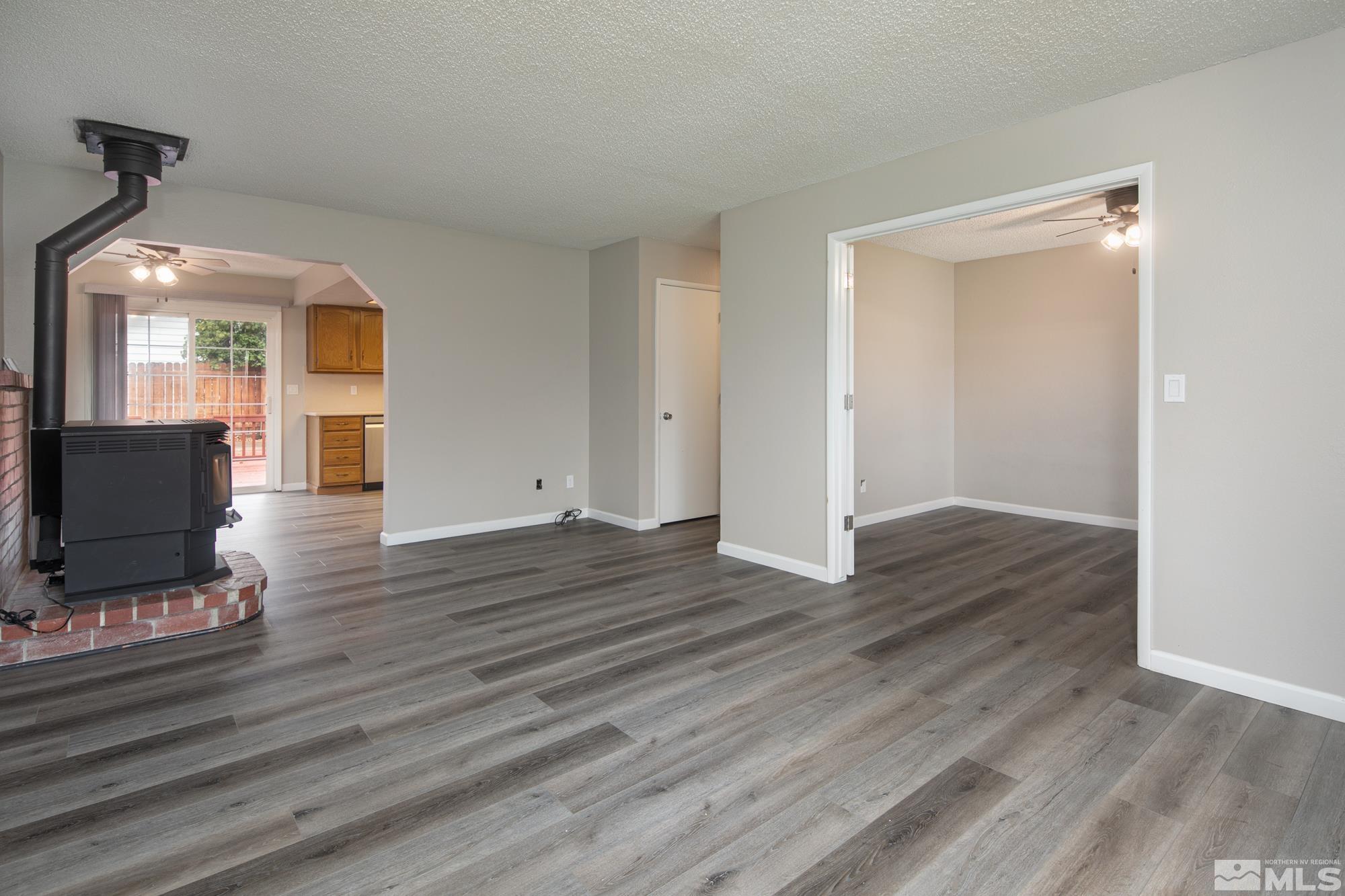 3791 La Tierra Terrace Reno, NV 89502 - Photo 5 of 29 Photo 5