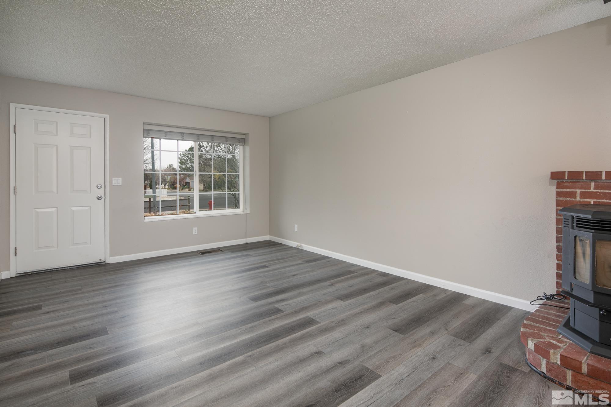 3791 La Tierra Terrace Reno, NV 89502 - Photo 6 of 29 Photo 6