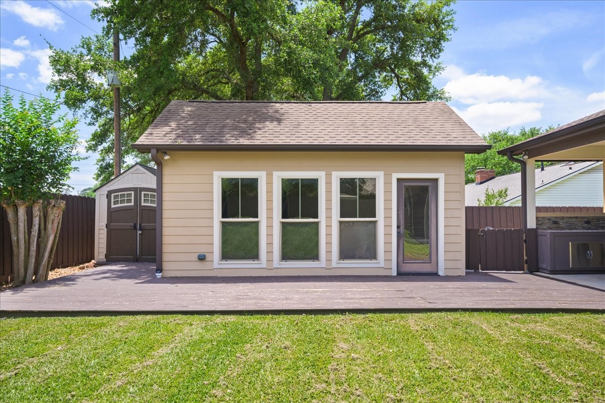 1502 Reimer Street Brenham, TX 77833 - Photo 29 of 30 a house view with a garden space