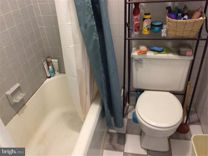 330 South Hicks Street Philadelphia, PA 19102 - Photo 11 of 21 a bathroom with a toilet and a shower