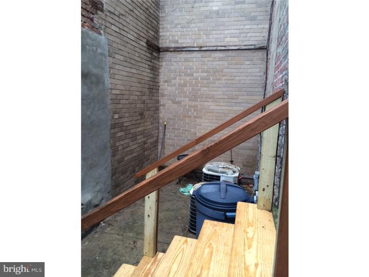 330 South Hicks Street Philadelphia, PA 19102 - Photo 5 of 21 a view of entryway