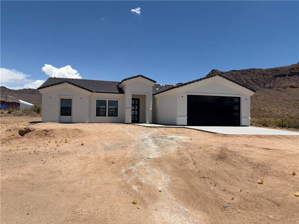 460 Kelvin Road Golden Valley, AZ 86413 - Photo 2 of 44