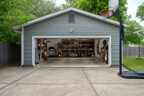 $1,150,000 | 1713 Madison Avenue, Austin, TX 78757