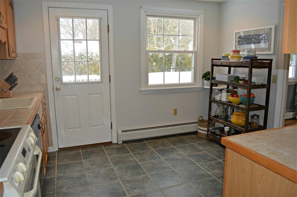11 Fieldstone Road Cape Elizabeth, ME 04107 - Photo 6 of 9 Photo