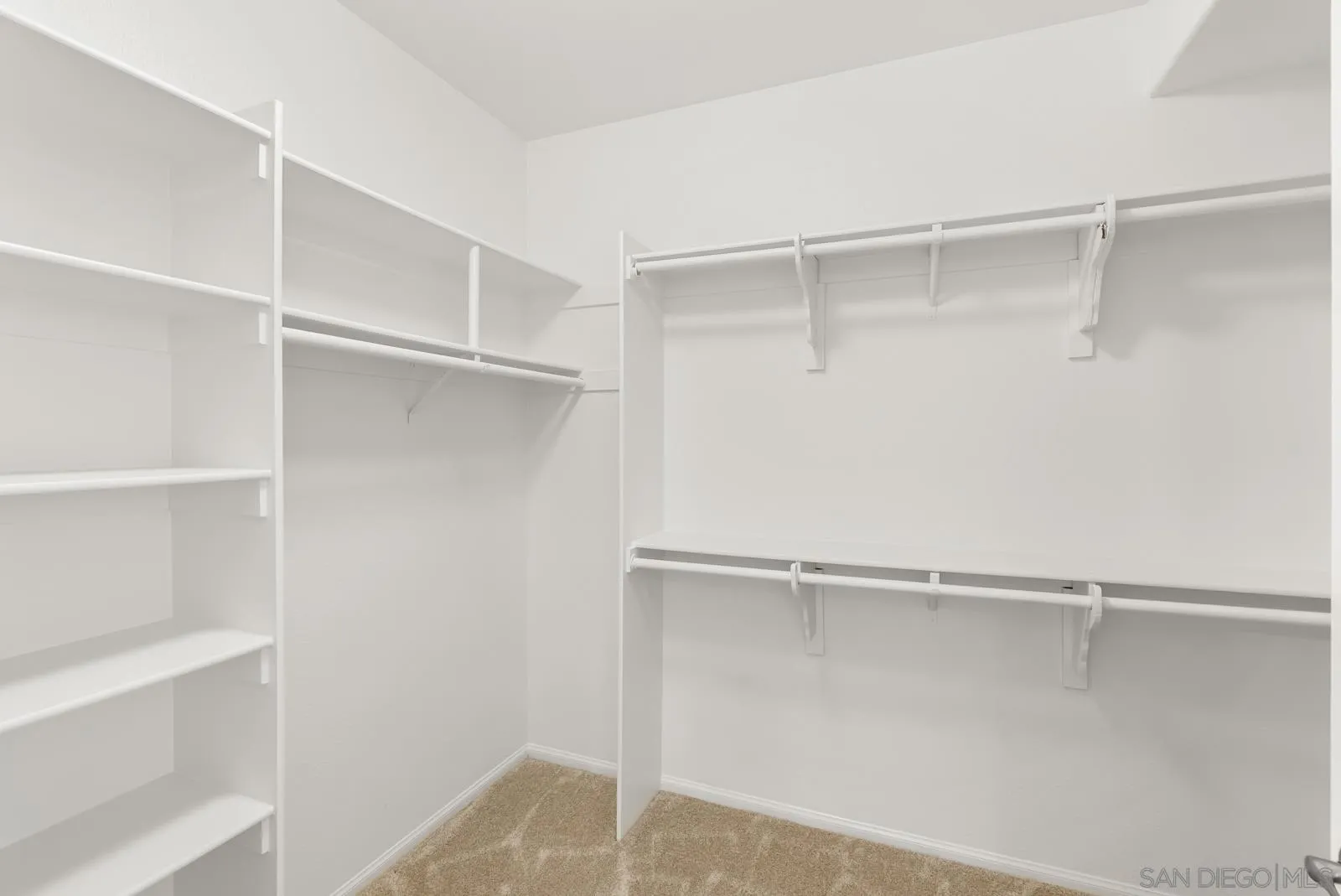 2770 Piantino Circle San Diego, CA 92108 - Photo 14 of 34