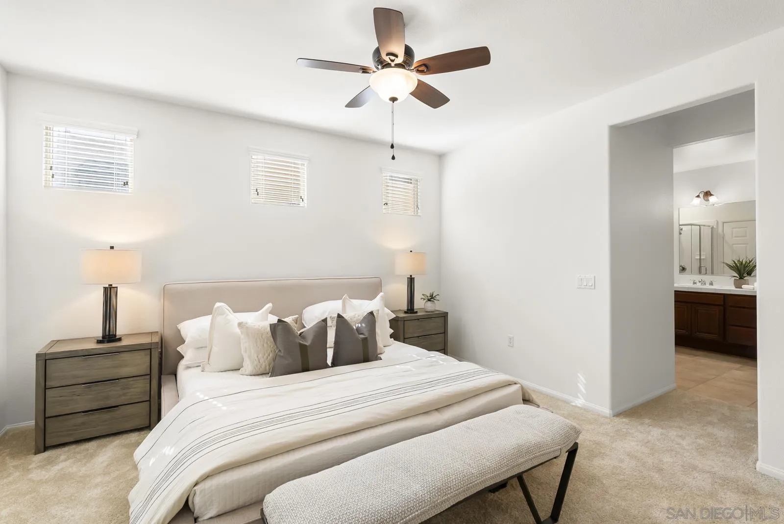 2770 Piantino Circle San Diego, CA 92108 - Photo 4 of 34