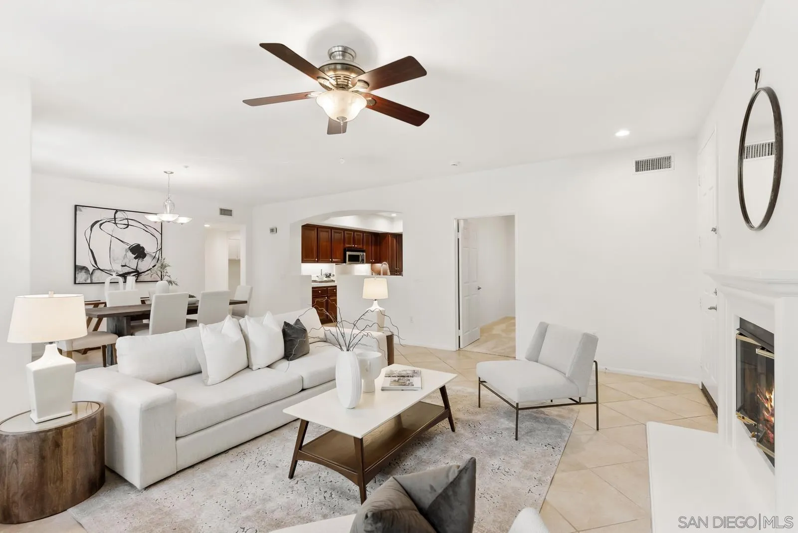 2770 Piantino Circle San Diego, CA 92108 - Photo 7 of 34