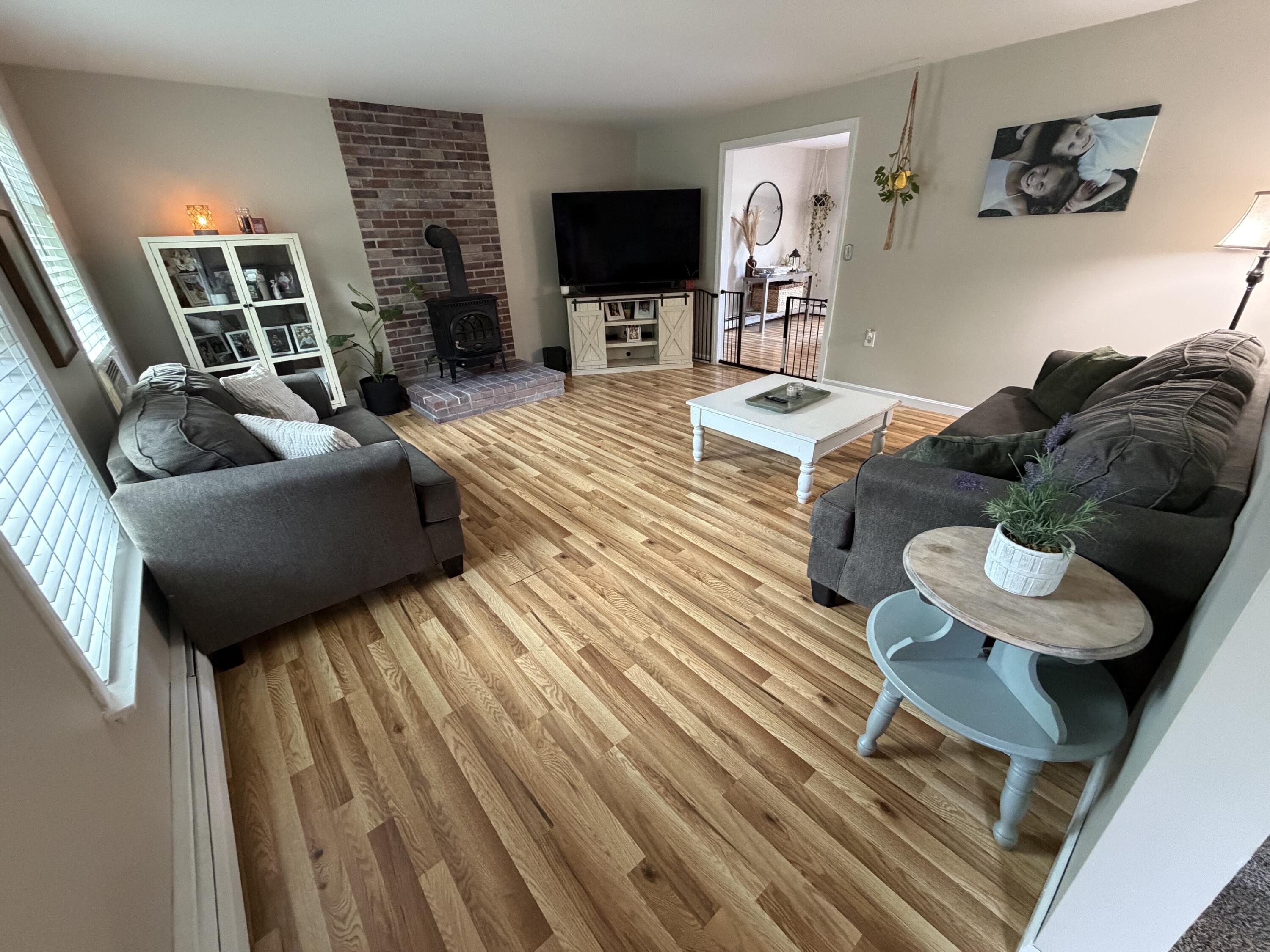 84 Meadow Road Winterport, ME 04496 - Photo 6 of 36 6