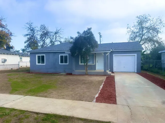$349,900 | 2523 South Lily Avenue, Fresno, CA 93706